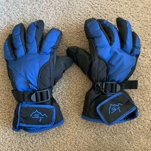 Boys snow gloves